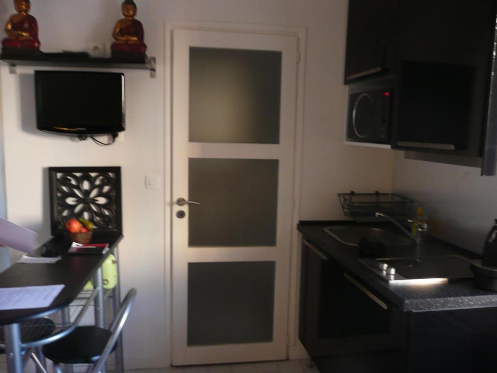 Studio Ivry Lião Quarto foto